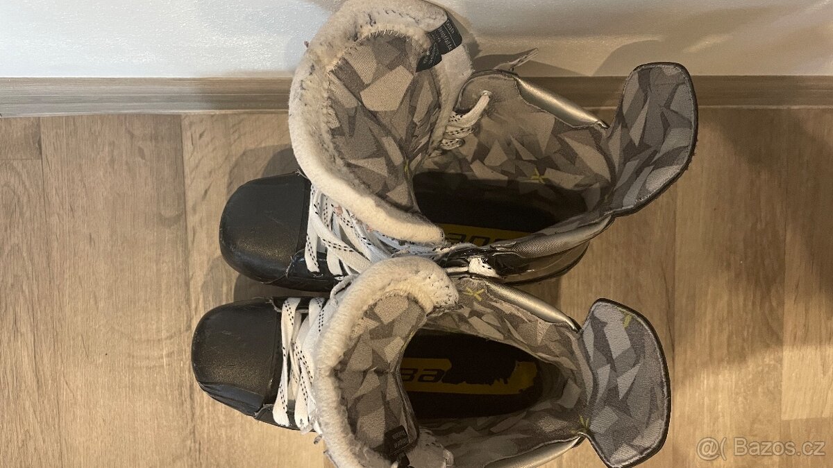 Brusle Bauer Vapor X3, junior - 3