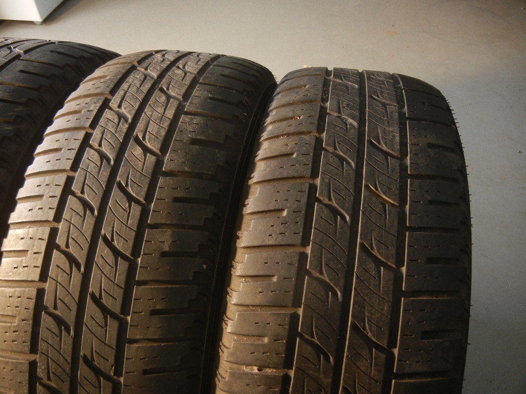 Letní pneu Pirelli 255/60R18 - 3