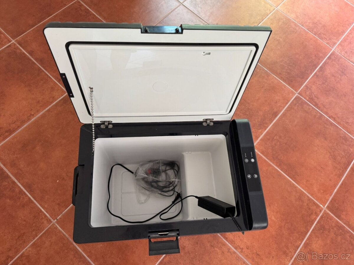 kompresorová chladnička mrazák Compass - 3