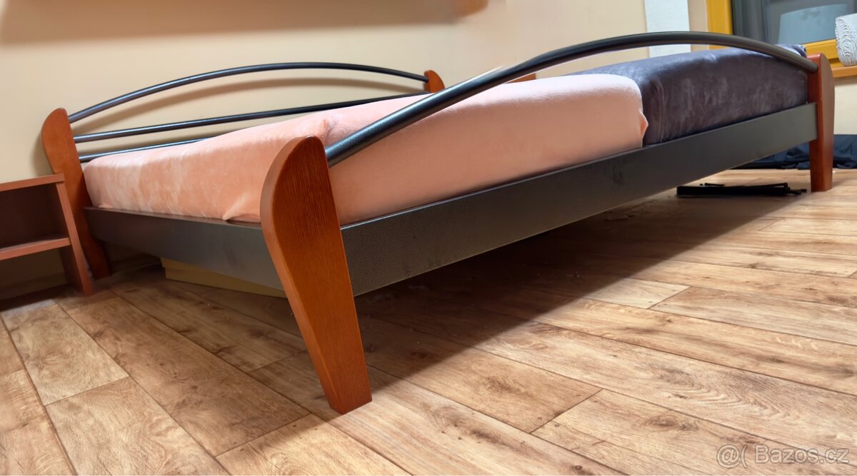 Masivní manželská postel 180x200 cm – Designový kov & dřevo - 3