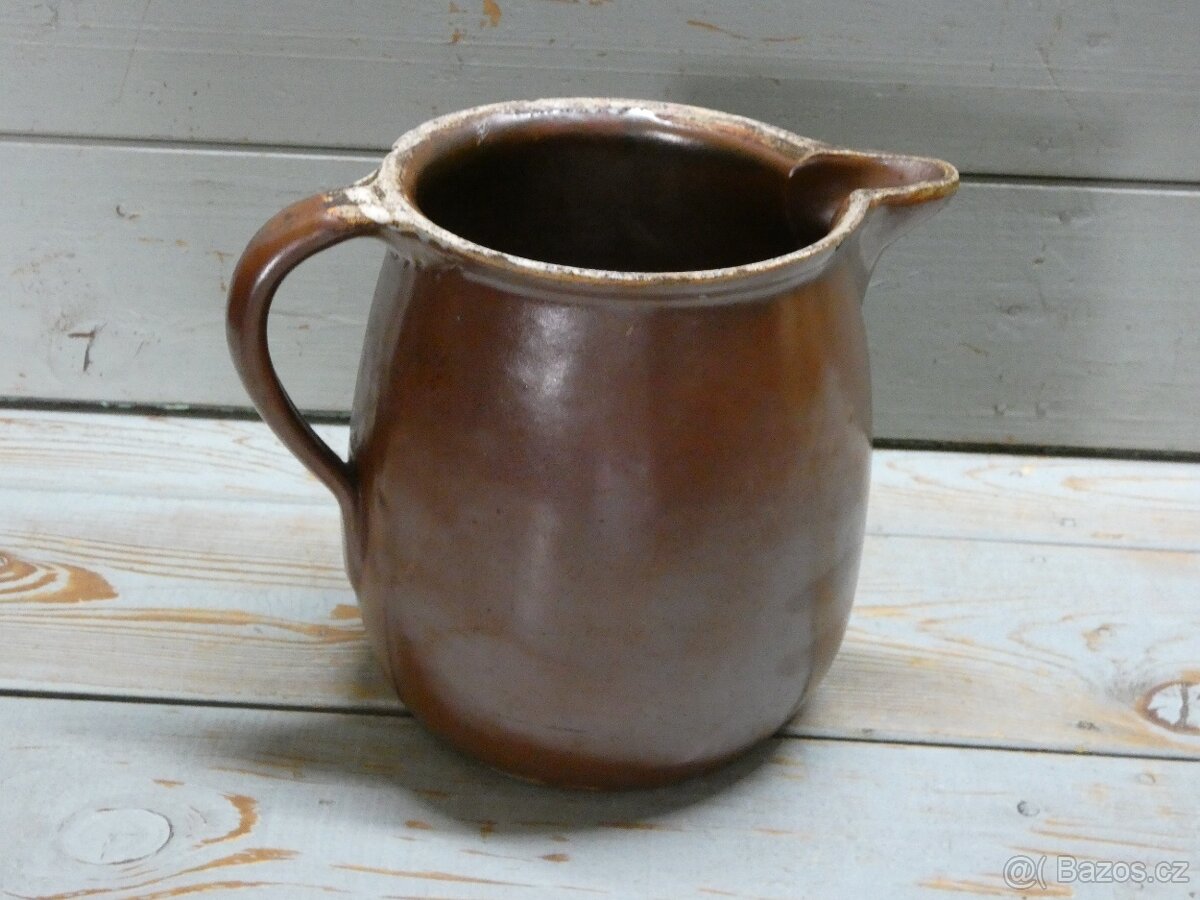 Kameninový mlékáč se zobáčkem - 3