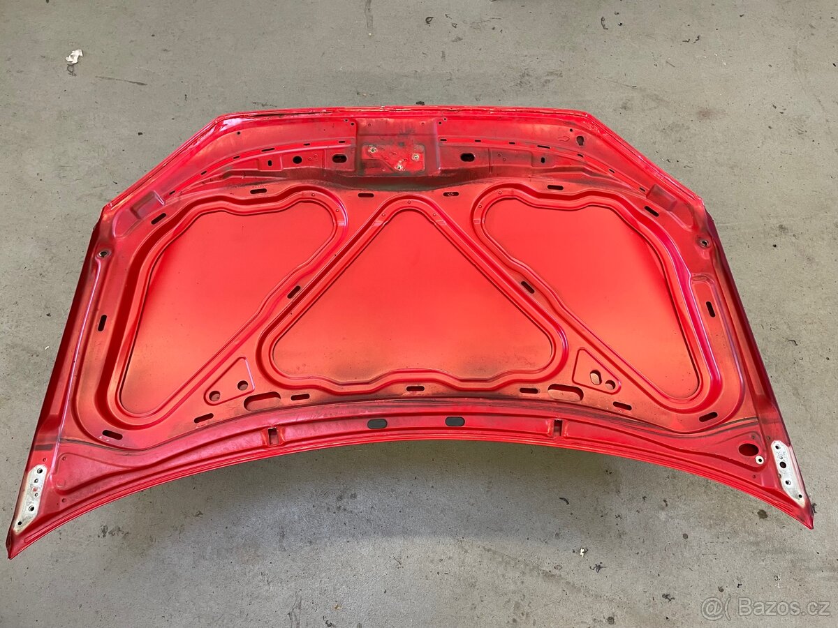 Kapota Volkswagen polo 5 - 3