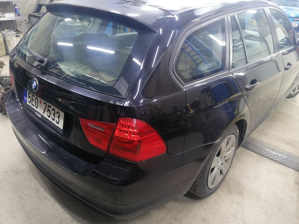 DÍLY NA BMW E91 320D 135KW R.V. 2010 N47N - 3