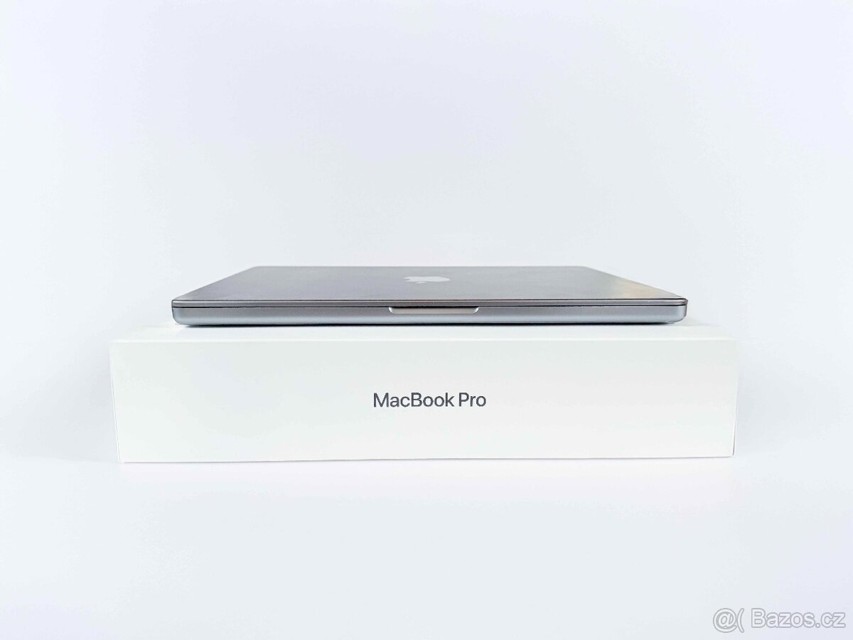 MacBook Pro 14 M1 - 3