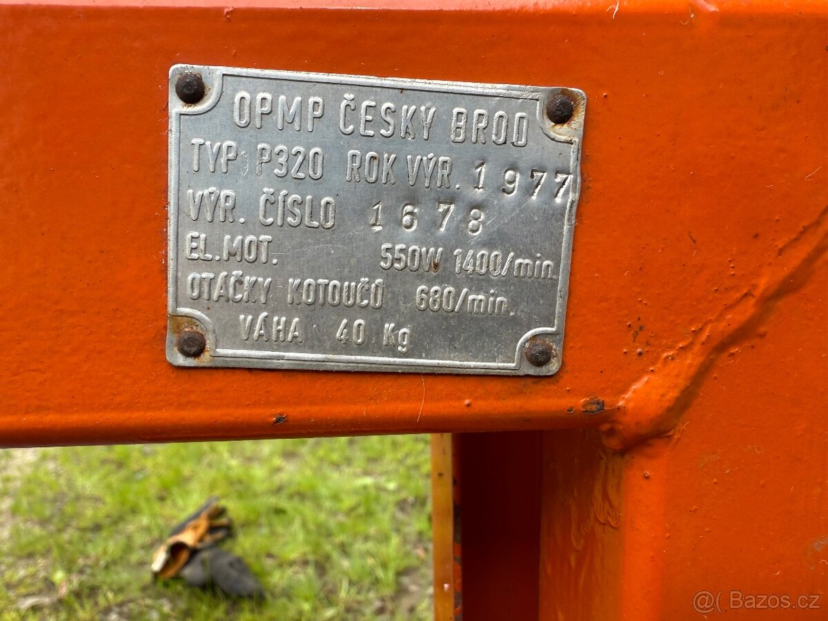 Pásová pila P320 - 3