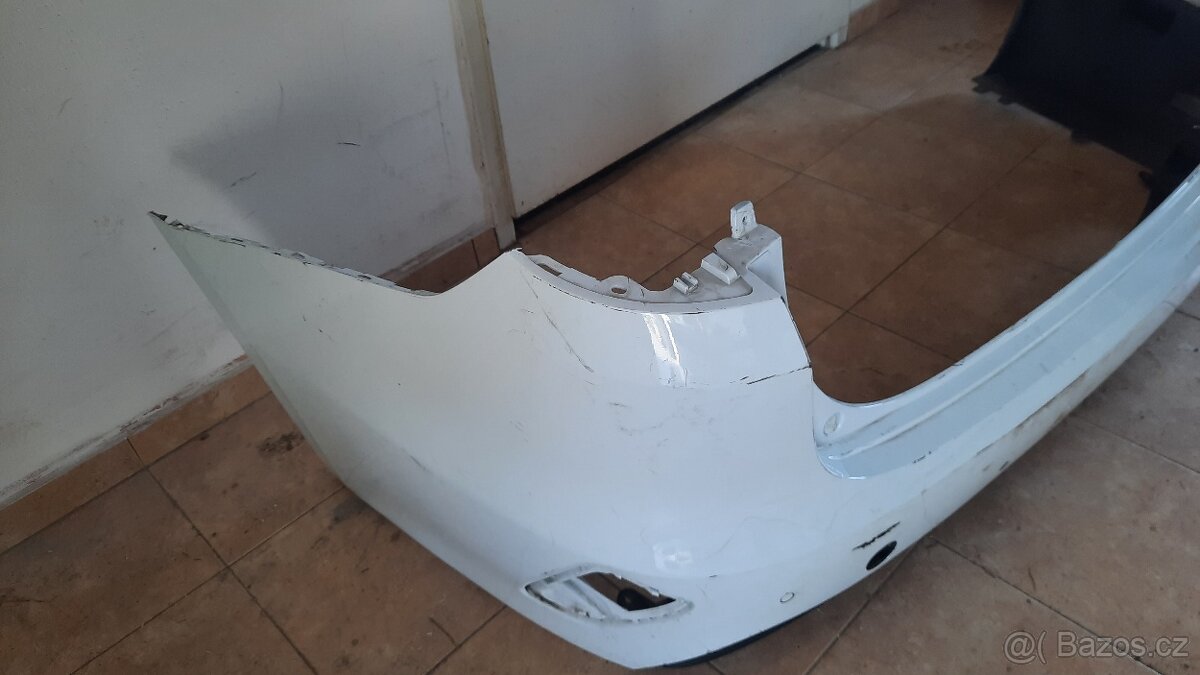 Zadni naraznik kia ceed wagon 86611J7300 - 3