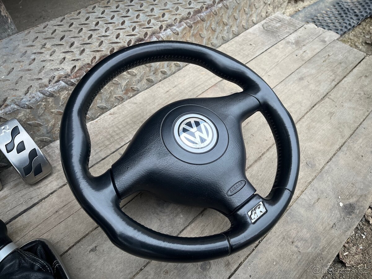 Vw golf IV r32 volant, pedál set, řadička - 3