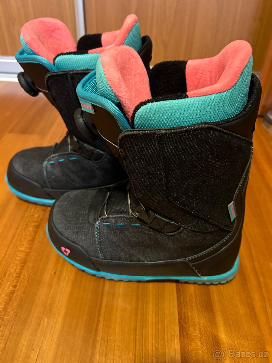 Dívčí snowboardové boty vel. 37 - 3