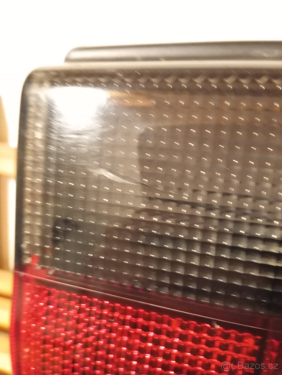 Světlo na Renault R19 - 3