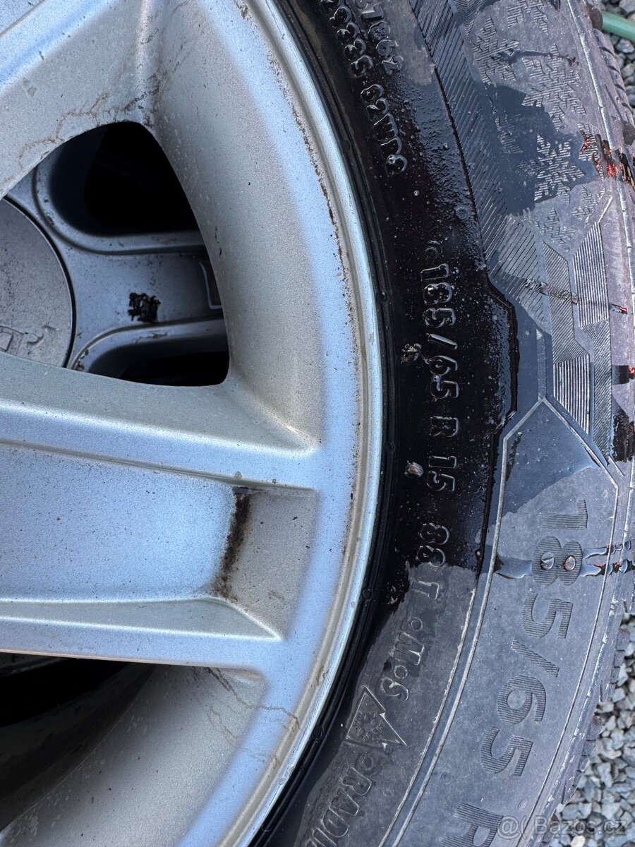 Dacia R15, 185/65R15 Zimní - 3