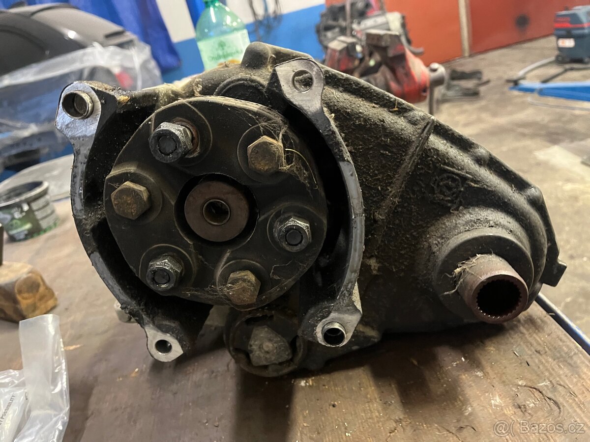 Rozvodovka BMW E34 525ix - 3