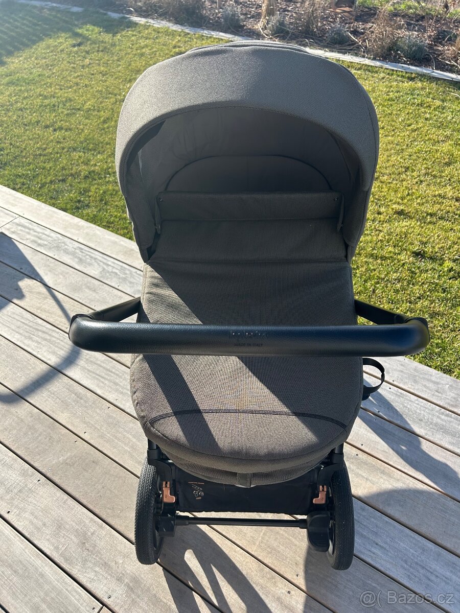 Prodám kočárek Inglesina Aptica XT - 3