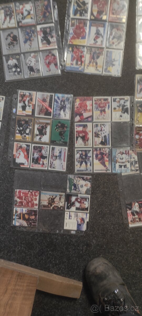 Hokejové kartičky - 3