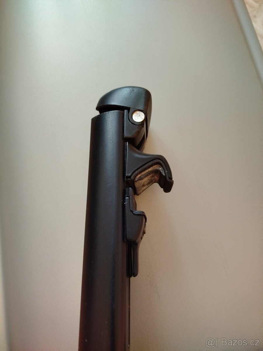 Střešní nosiče -příčníky - 3