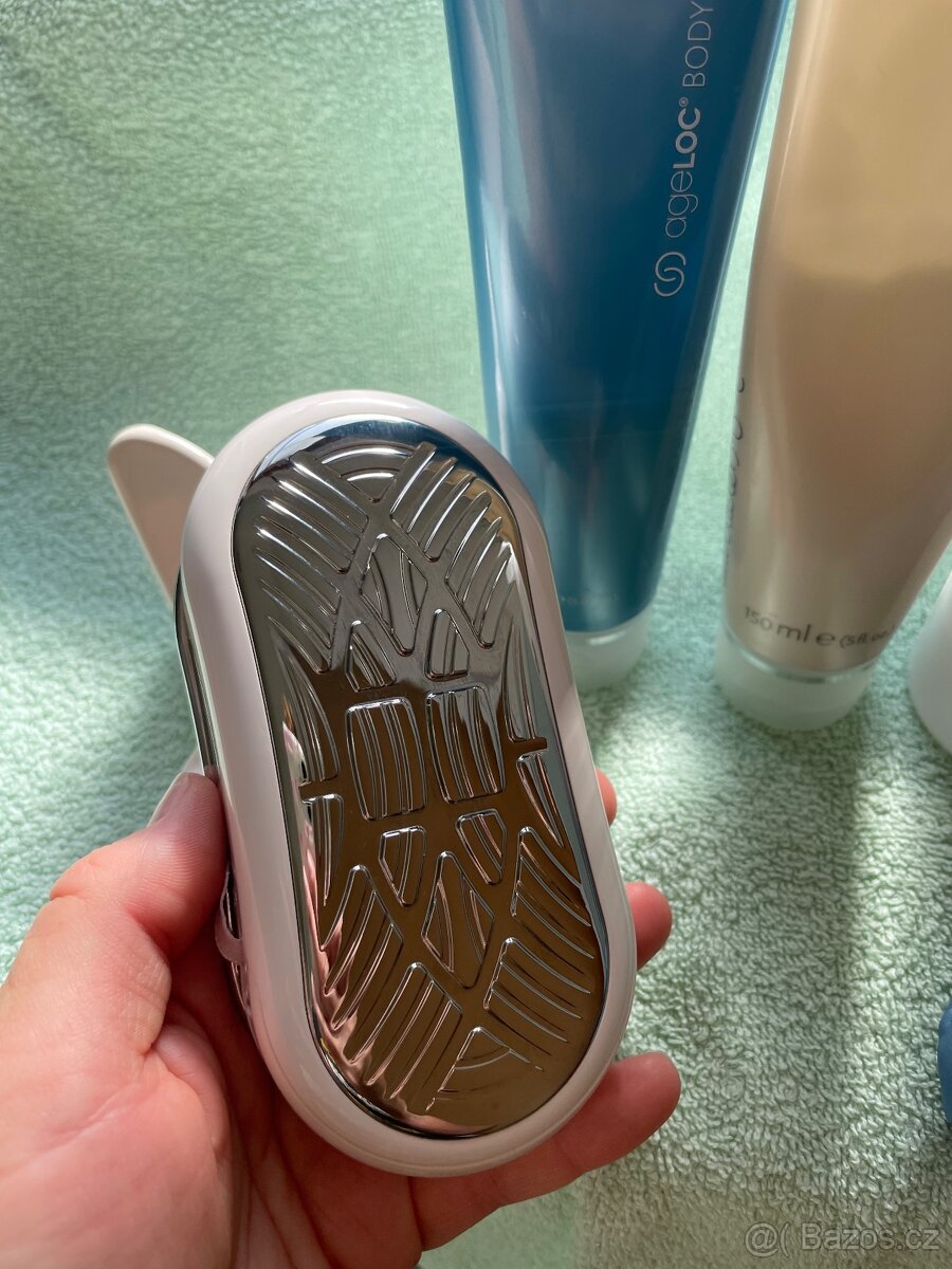 Galvanická žehlička na tělo NU SKIN ageLOC - 3