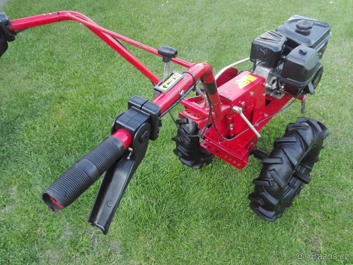 Malotraktor jednoosý (freza) - 3