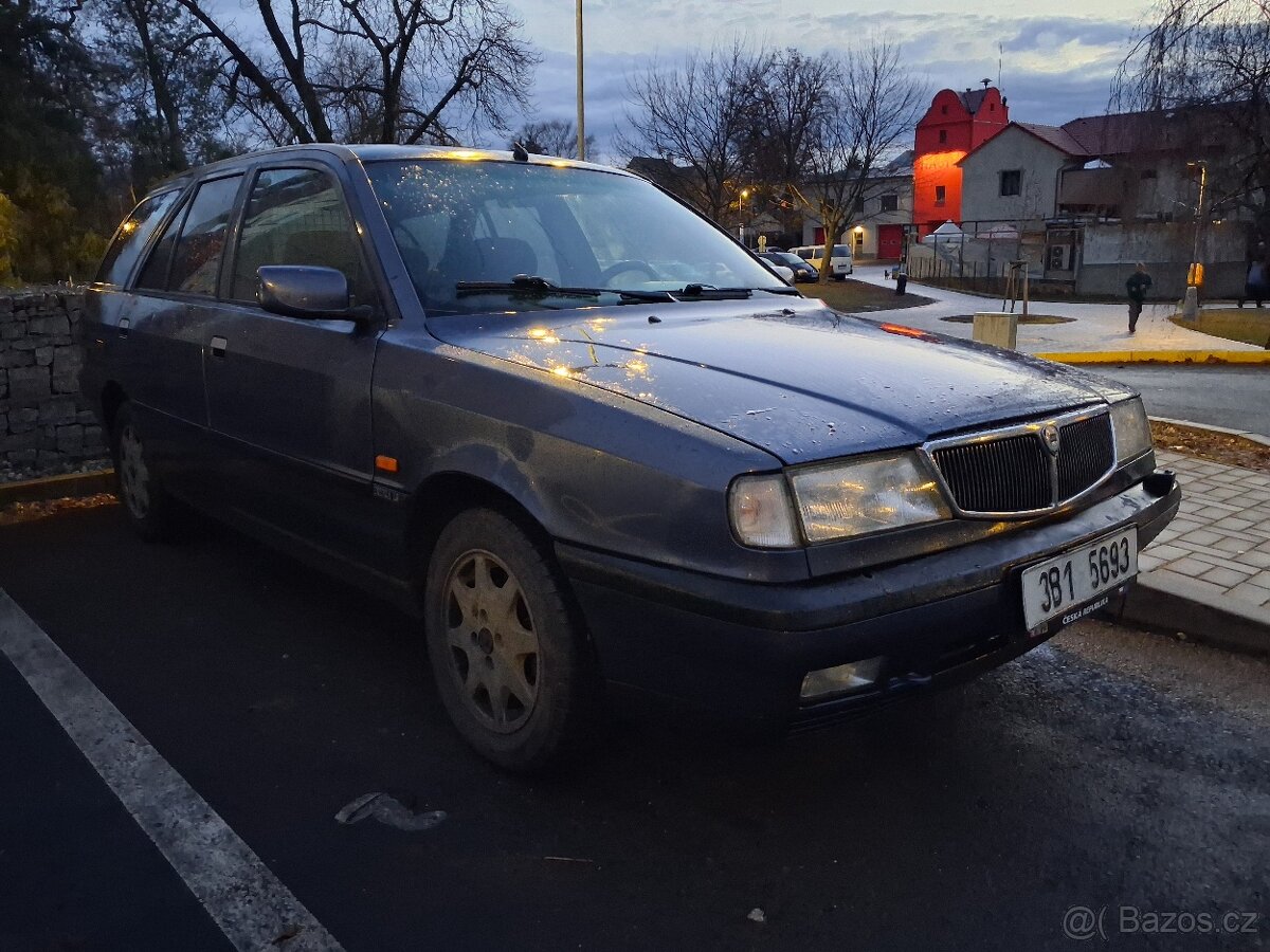 Lancia Dedra SW Rozprodam na dily - 3
