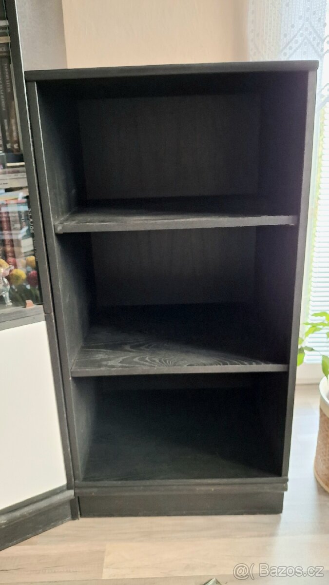 Černá nižší knihovna - 3