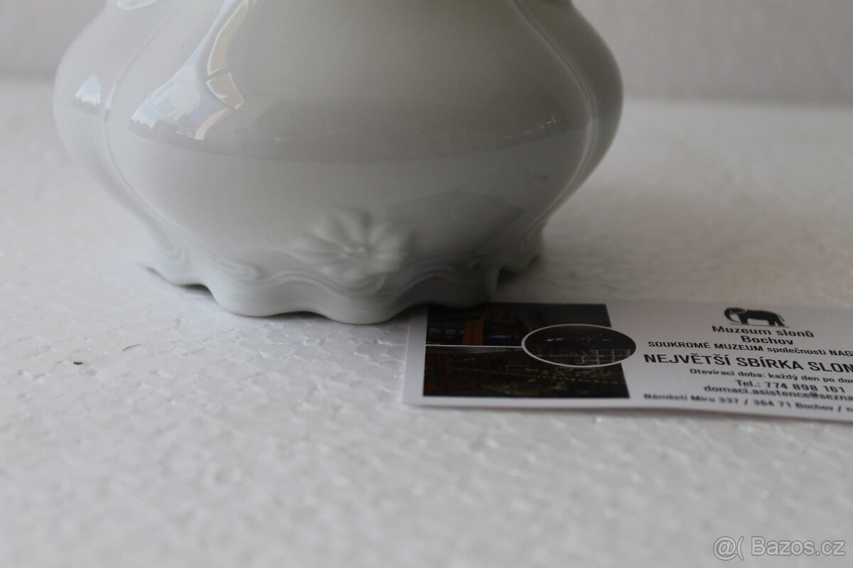 Royal Dux Bílá porcelánová váza, karafa, konvička - 3