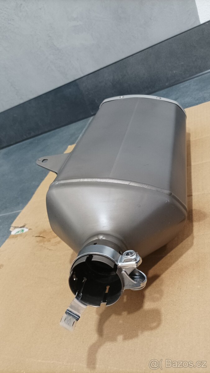 Originál výfuk SUZUKI GSXR 1000 L8 - 3