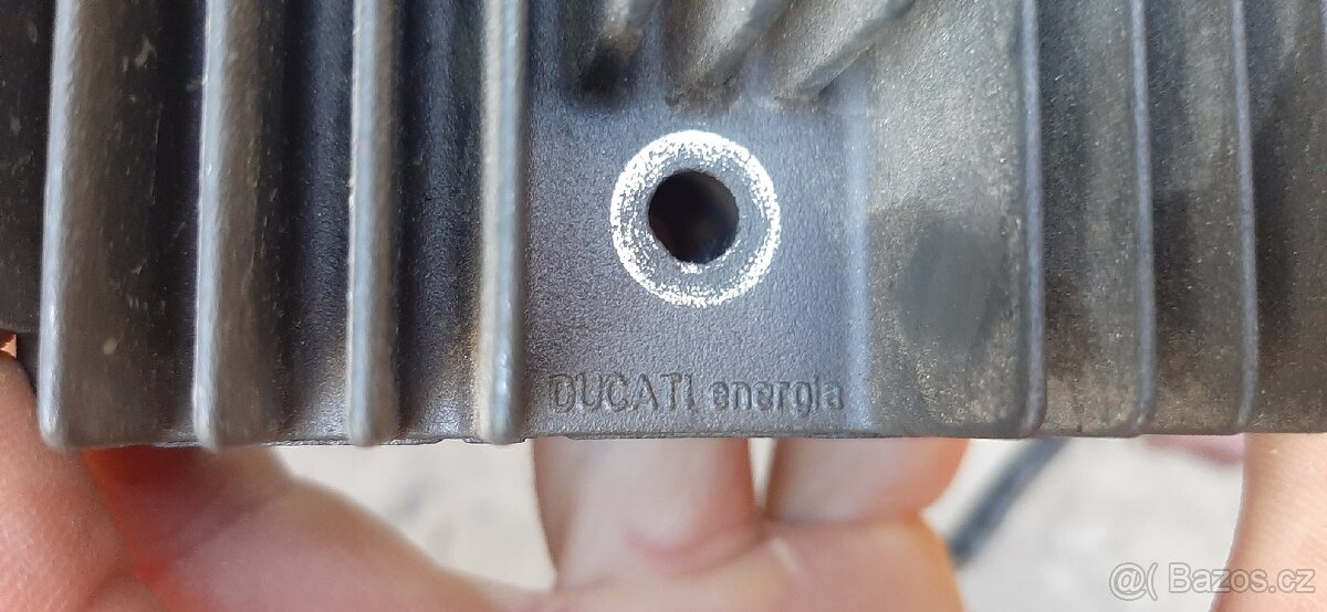 Regulace napětí peugeot satelis 125ccm - 3