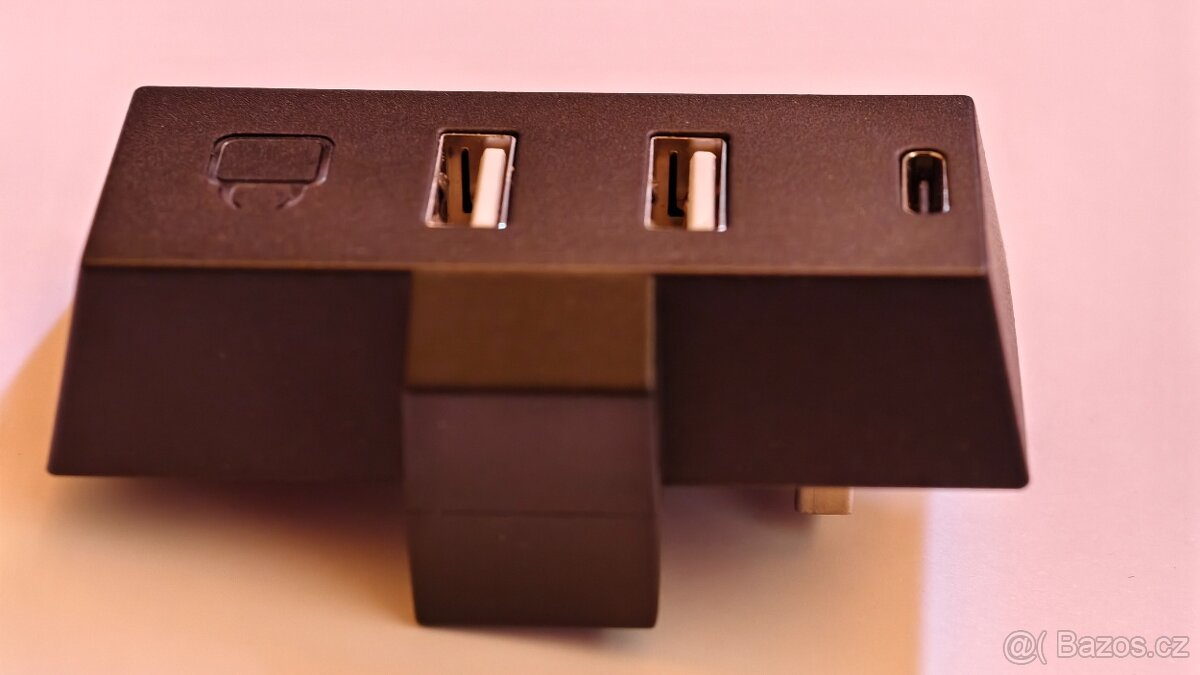 VENOM VS2884 Xbox Series X USB HUB - 3