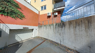 Prodám garážové stání v Kbelích - 3