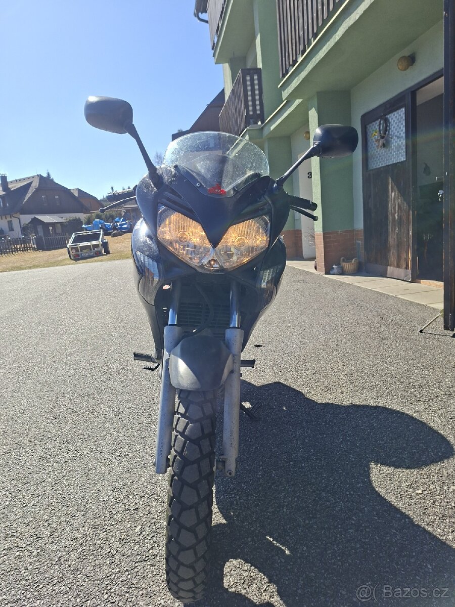 Honda Varadero 125 - 3