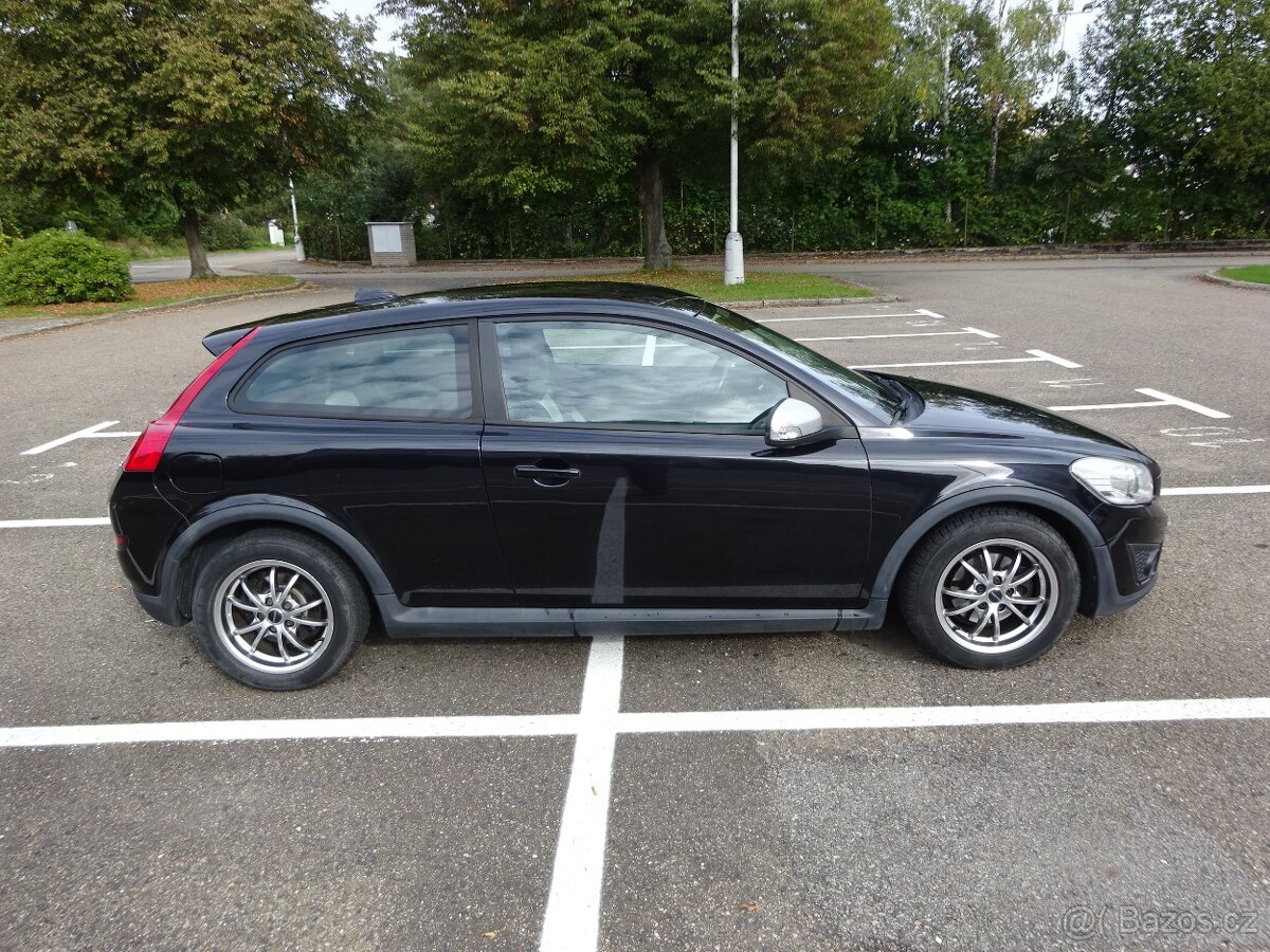 Volvo C30 1.6 D r.v.2011 (84 kw) stk:3/2026 - 3