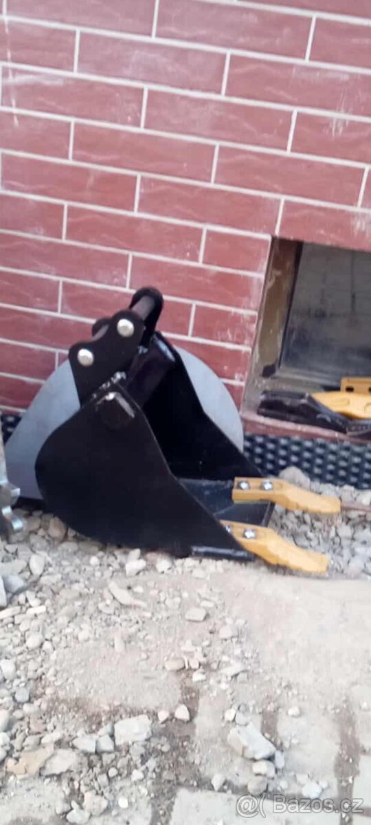 Čínské příslušenství - 3