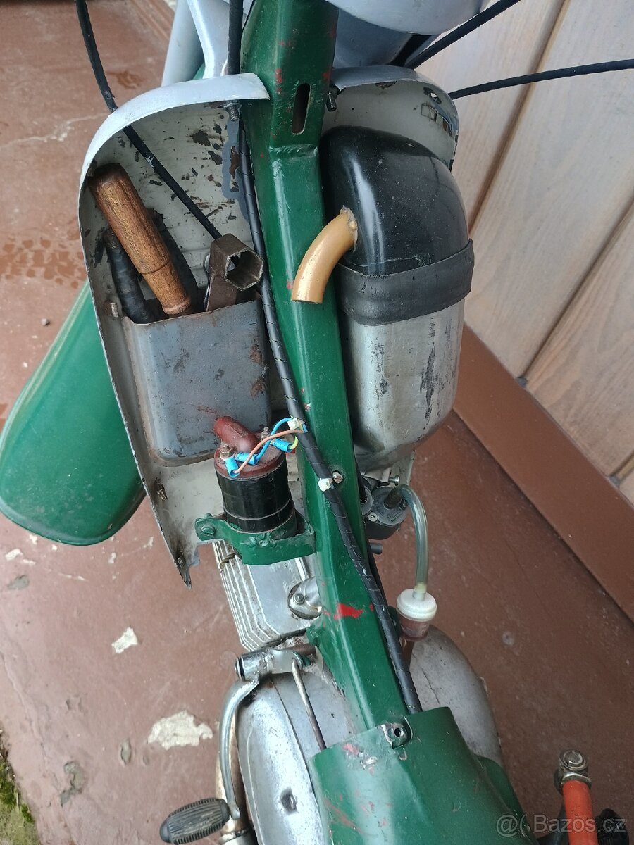 Prodám Jawa Pionýr (1964) – legenda na dvou kolech - 3