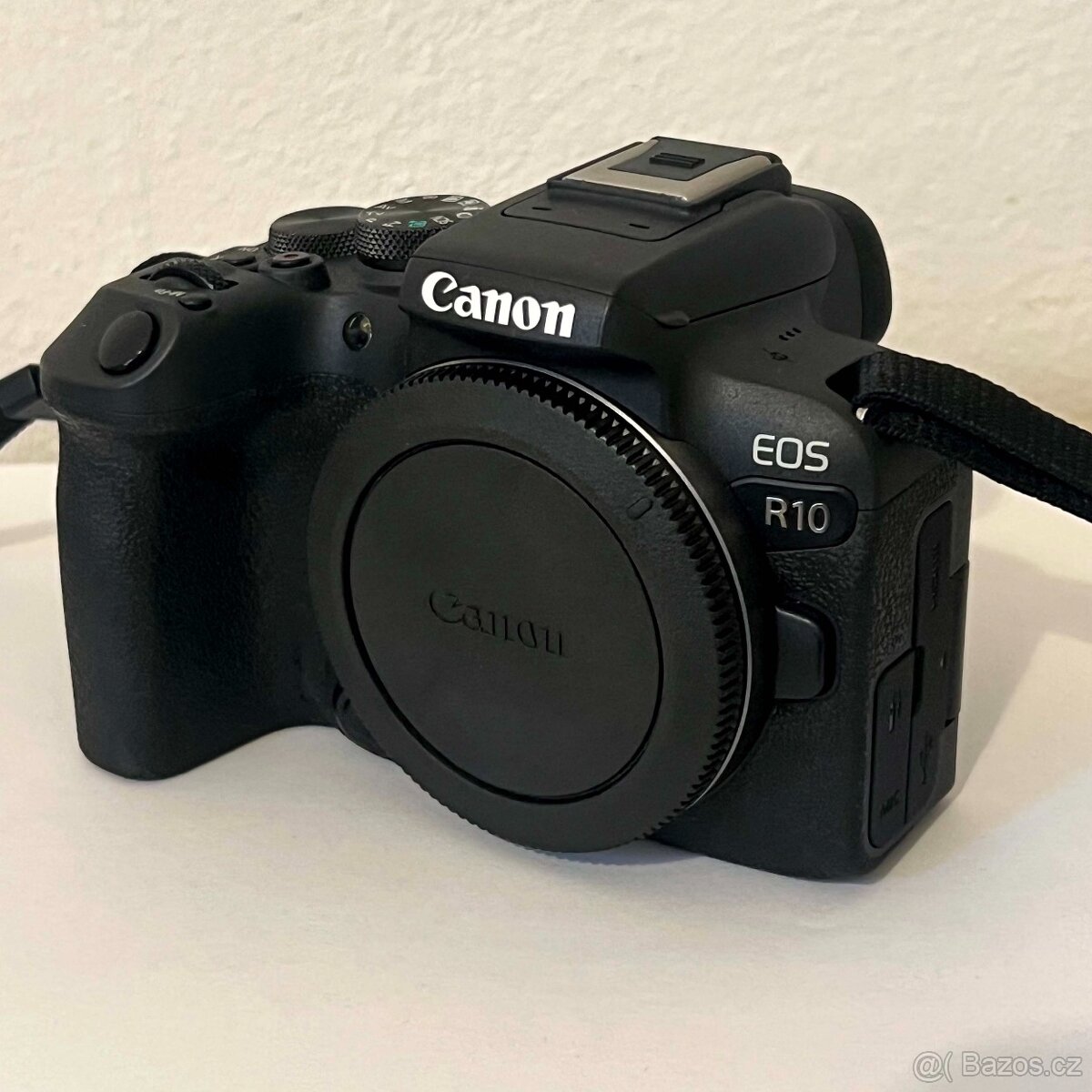 Canon R10 - 3