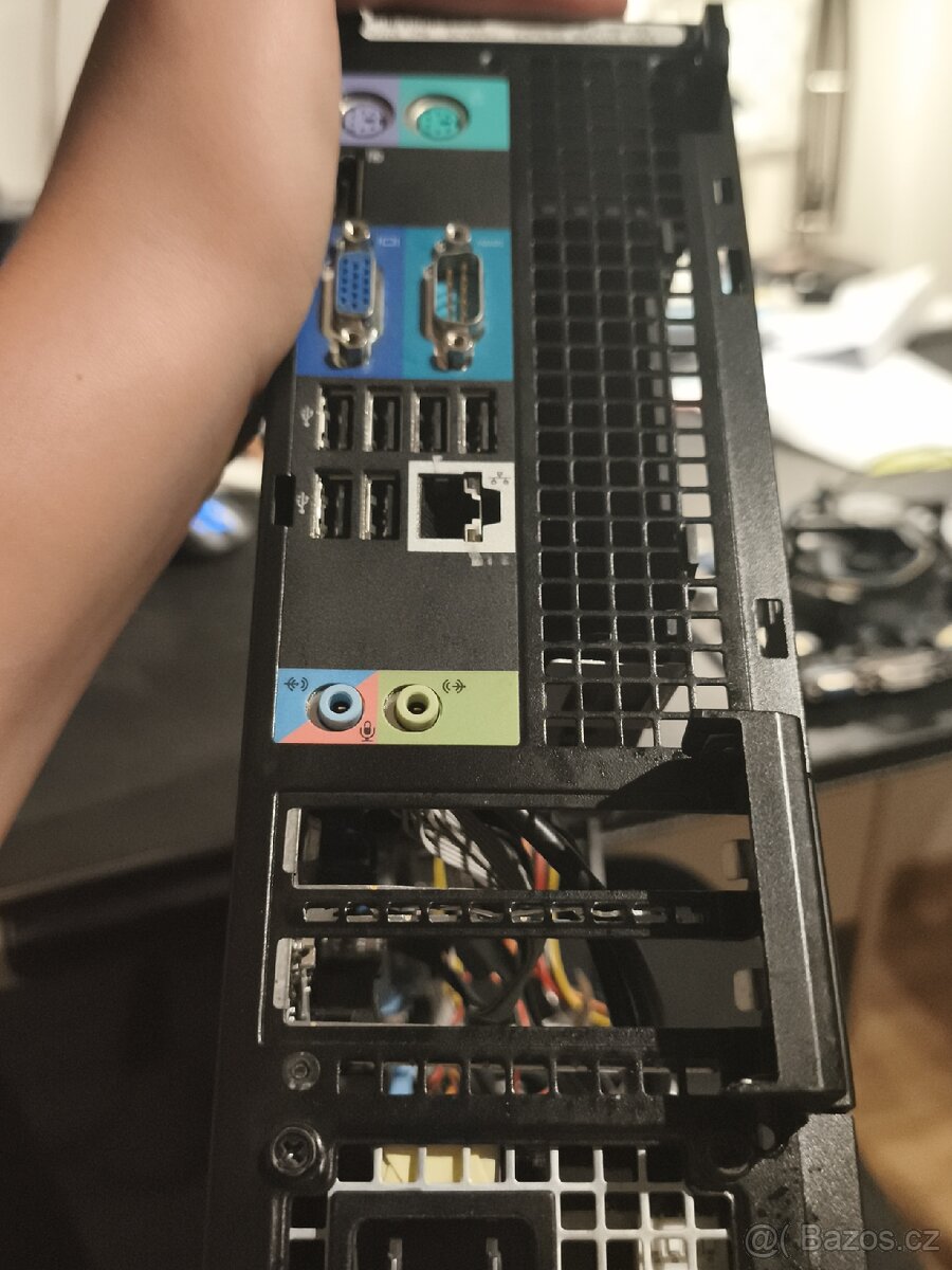 Prodám počítač Dell OptiPlex 790
- 3