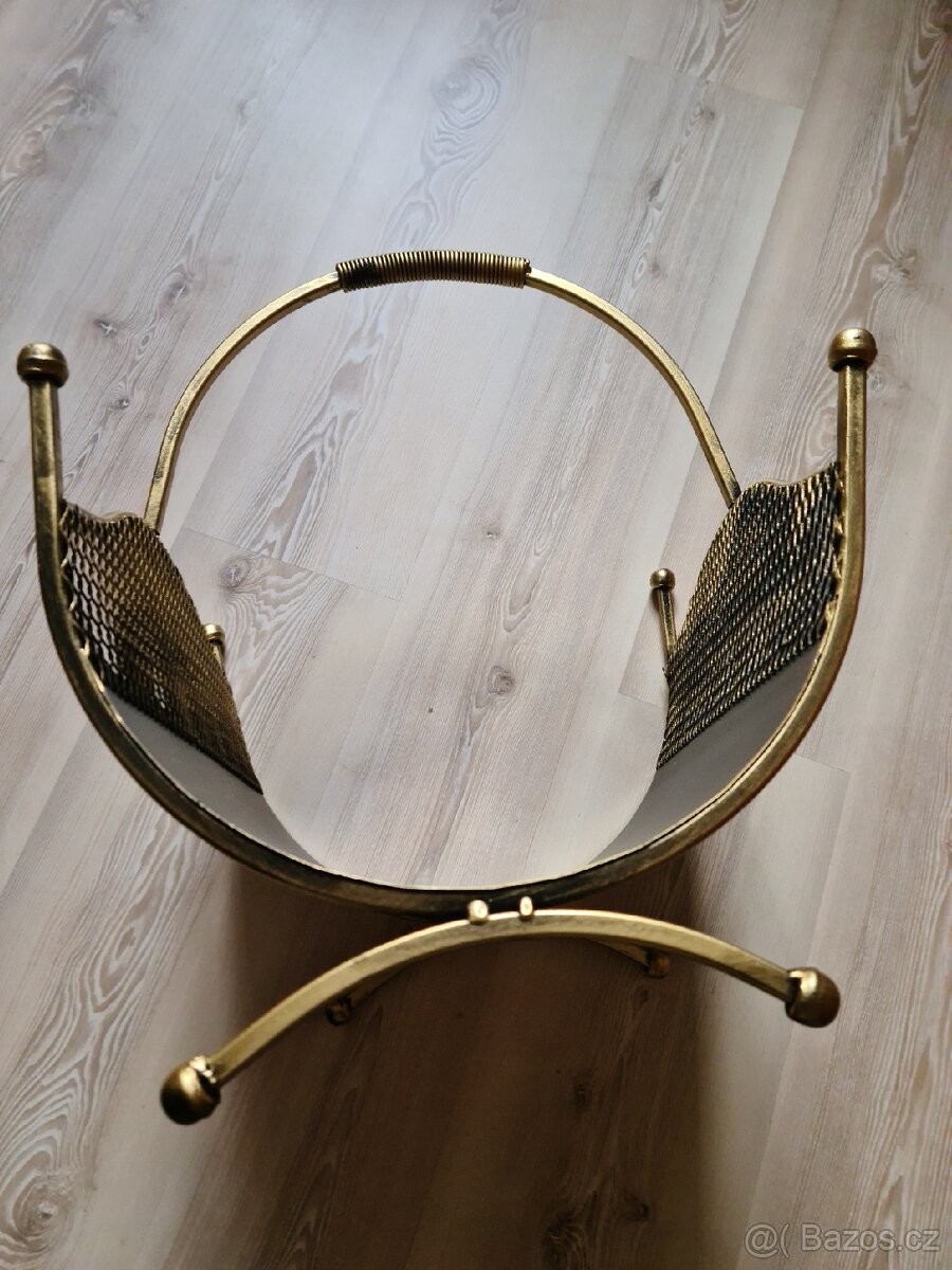 Kovaný koš na dřevo - 3