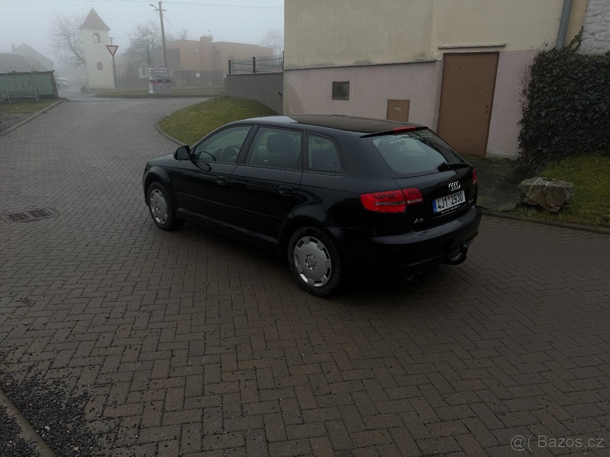 Audi A3 1.9TDi 2010 Klima Tažné - 3