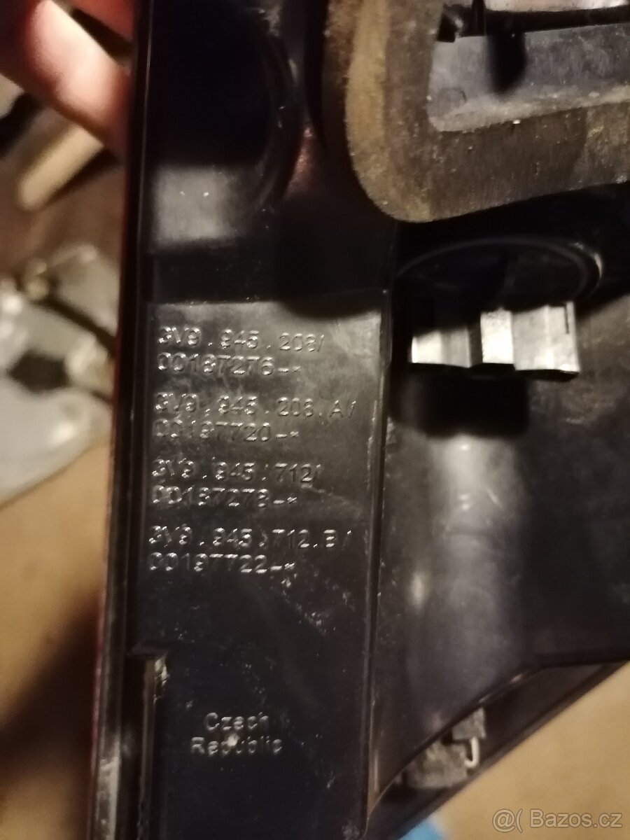 Právě zadní světlo super 3 - 3