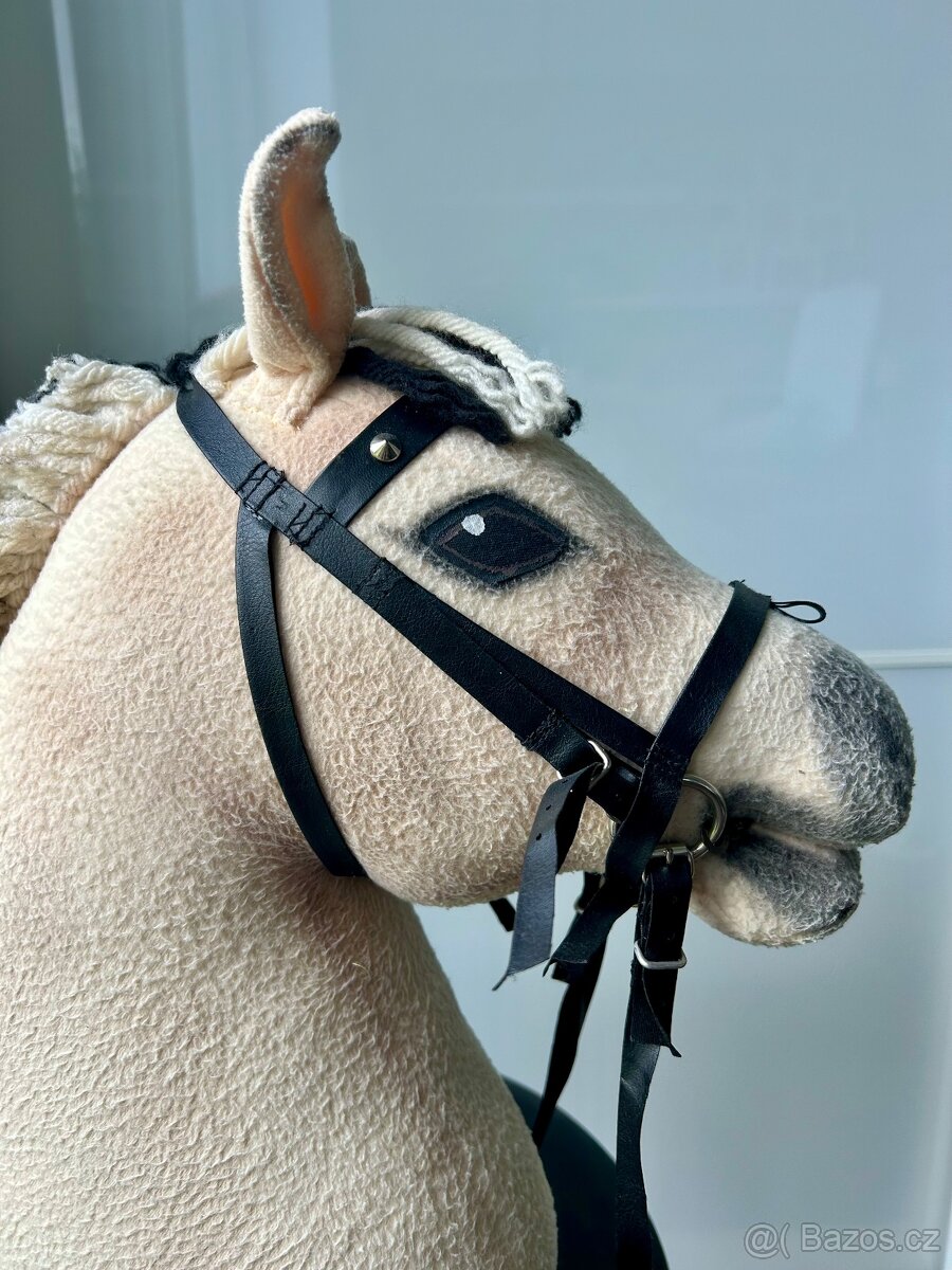 Hobby horse - 3