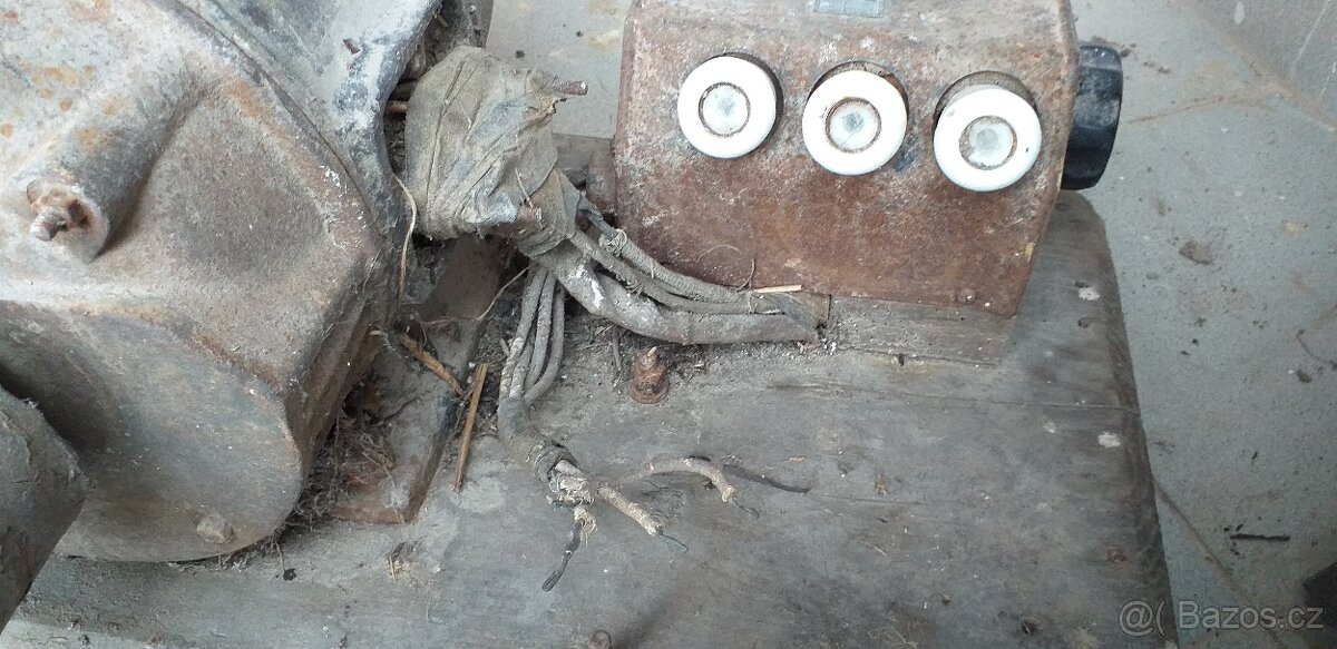 Prodám retro 3kW motor - 3