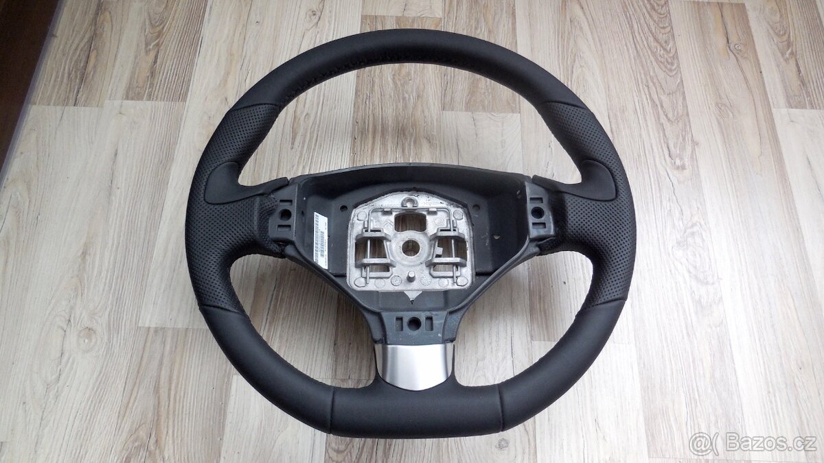 Volant Peugeot - 3