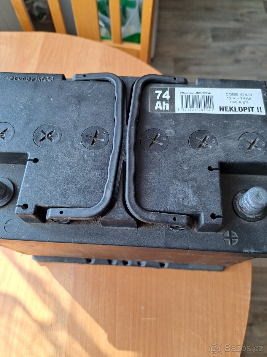 Autobaterie 74a - 3