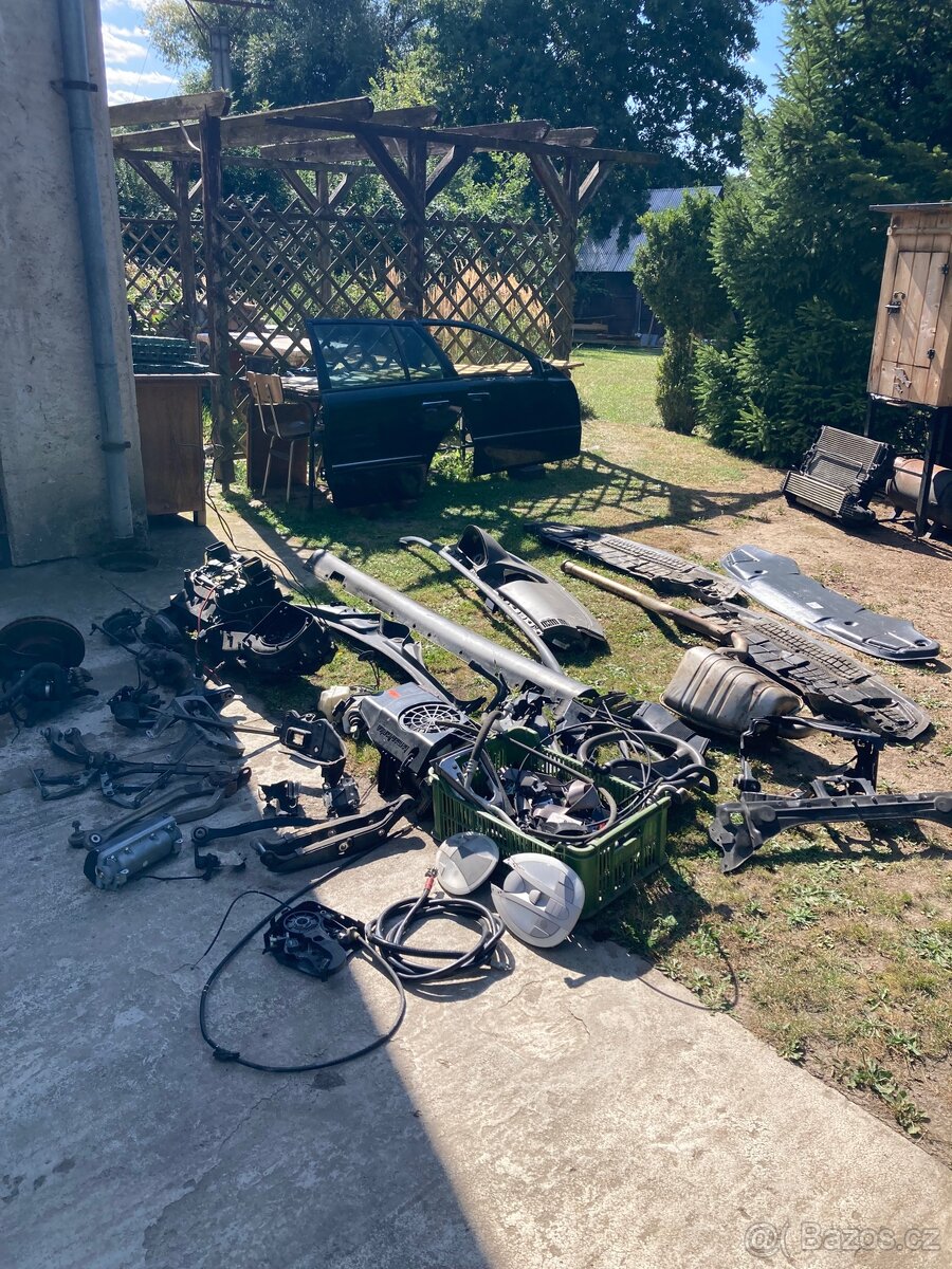 Mercedes w211 avangarde - 3