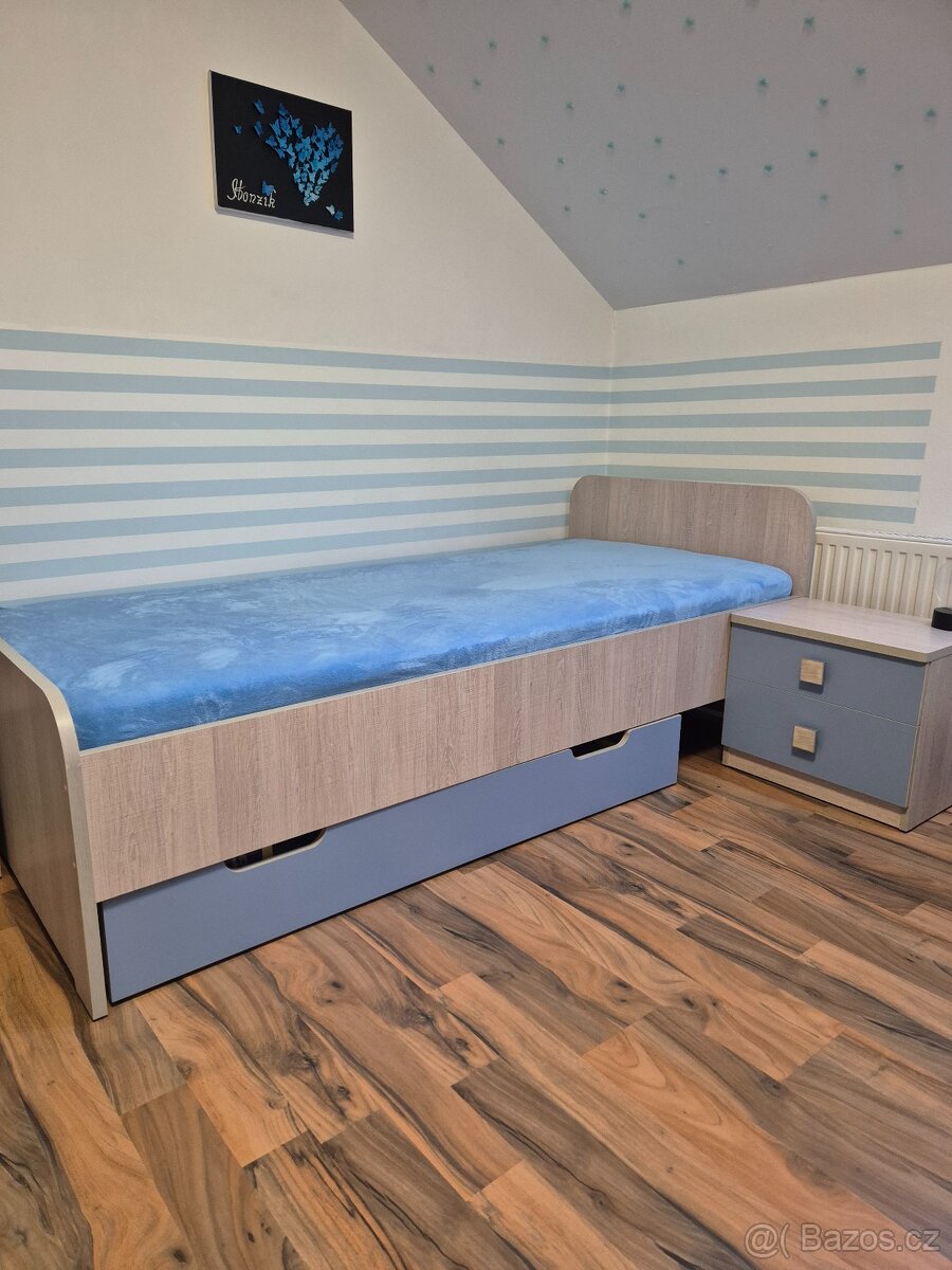 Postel s úložným prostorem - 3