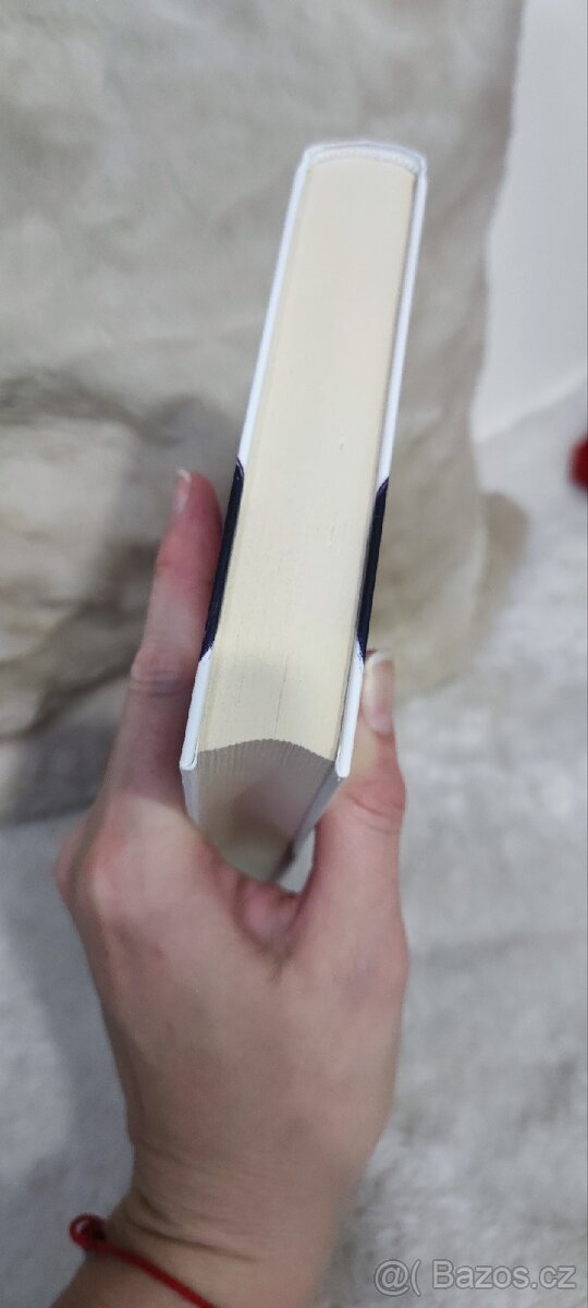 Nová kniha Válka s láskou od Winter Renshawová - 3