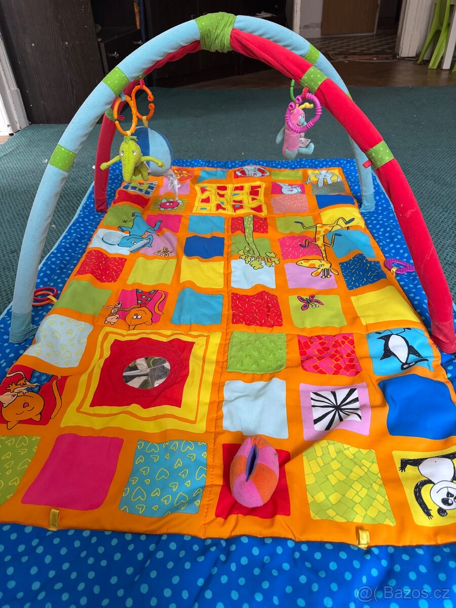 Hrací deka s hrazdičkou Taf Toys - 3
