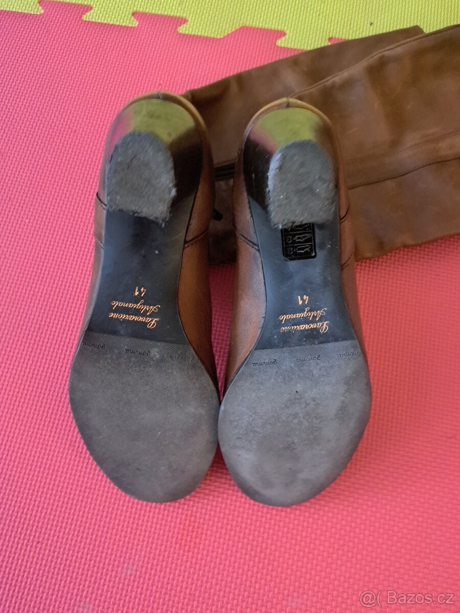 Dámské hnědé kozačky velikost 41 - 3