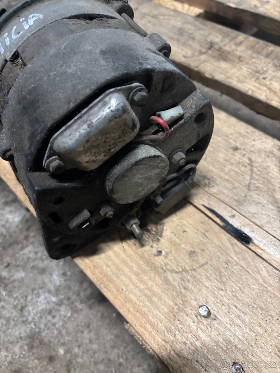 Alternátor, startér Felicia - 3