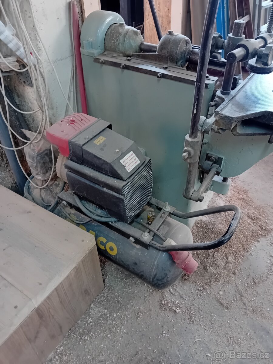 prodám kompresor - 3