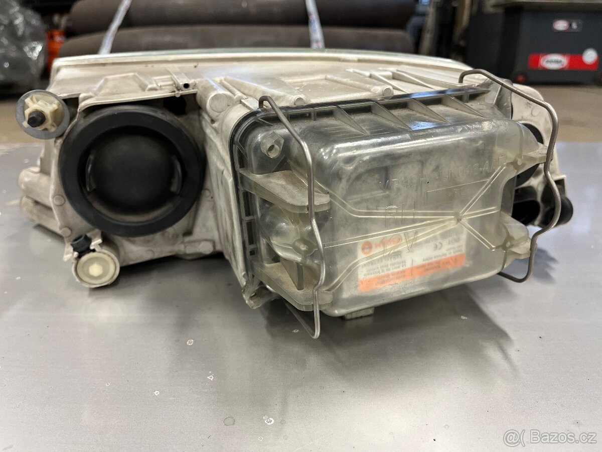 Světlo Škoda octavia 2 xenon - 3