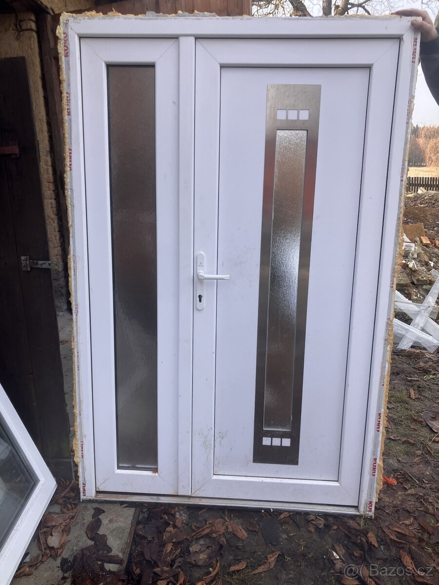 Plastové vchodové dveře - 3