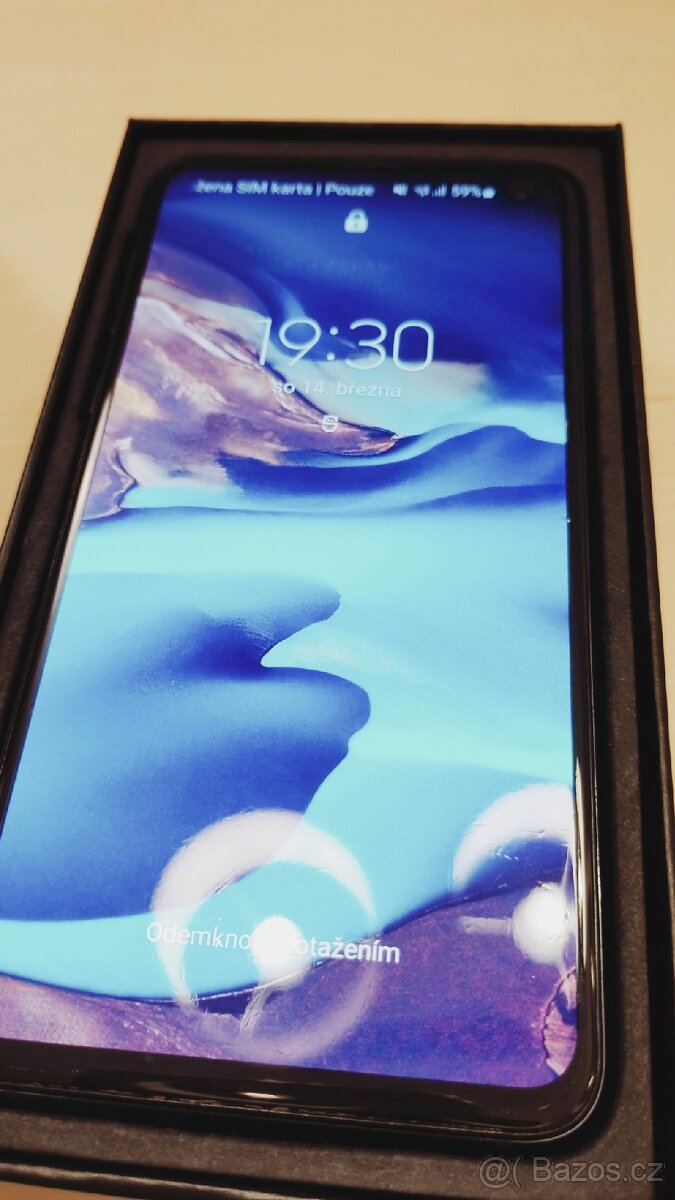 Samsung Galaxy s10e - 3